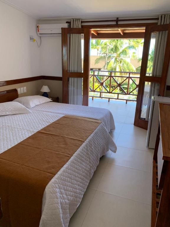 Triple Room with Balcony room - Image 3