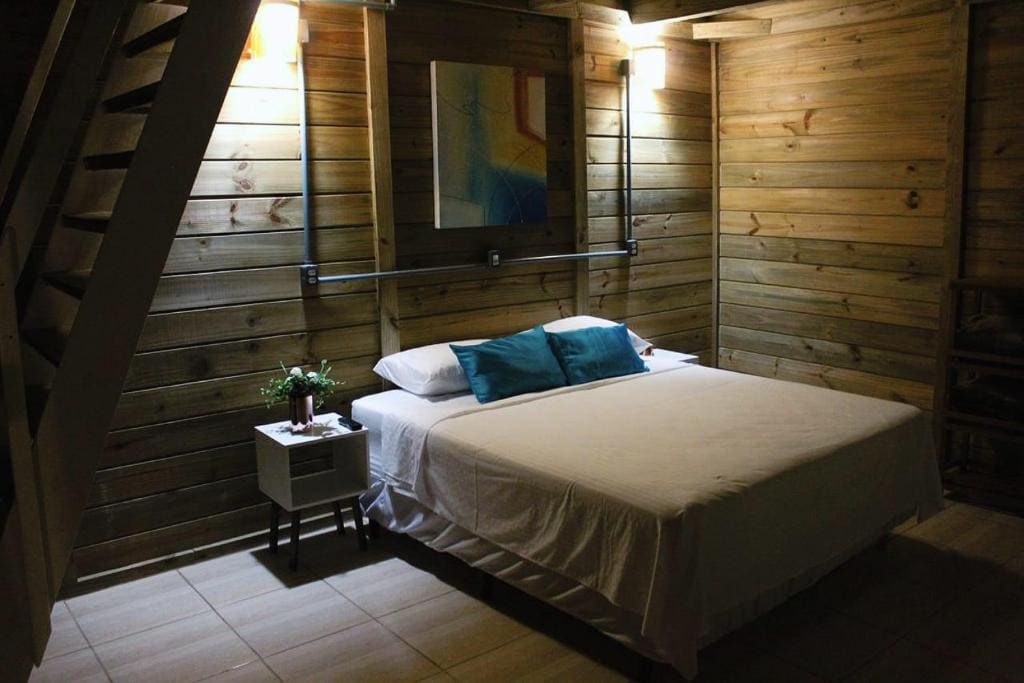 Classic Quadruple Room room - Image 1