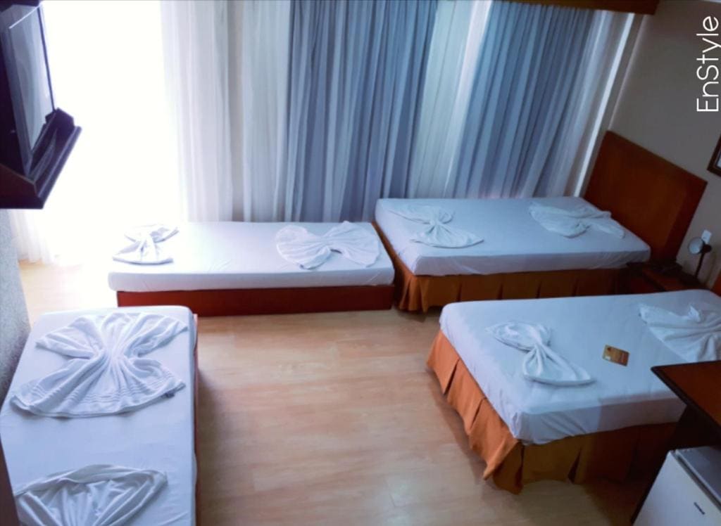 Quadruple Room room - Image 3