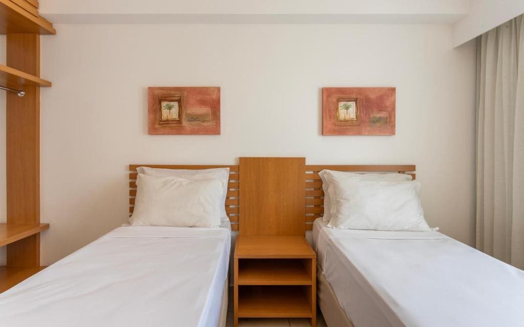 Master Suite with Access to Hot Park and Parque das Fontes room - Image 3