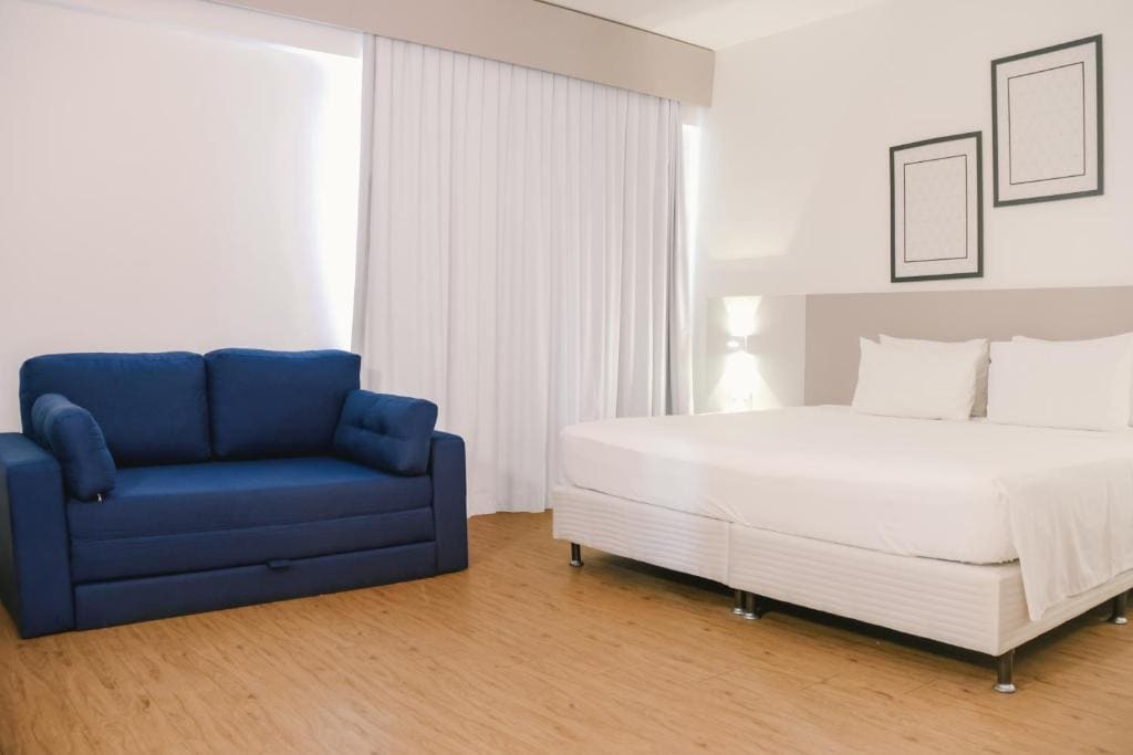 Suite room - Image 1