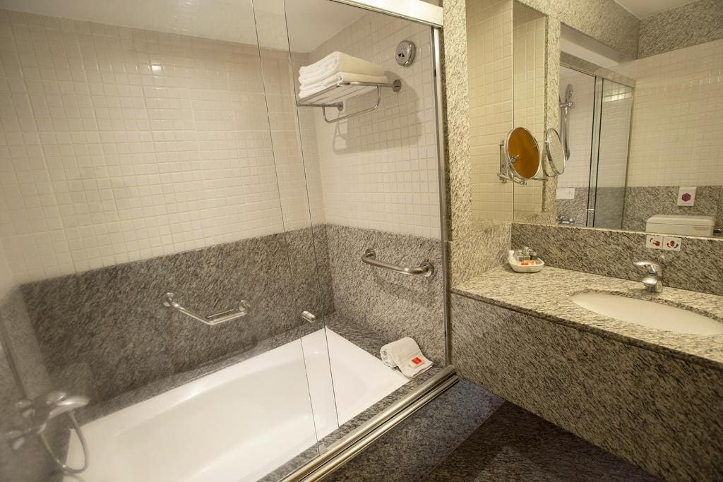 Luxury Double Room room - Image 3