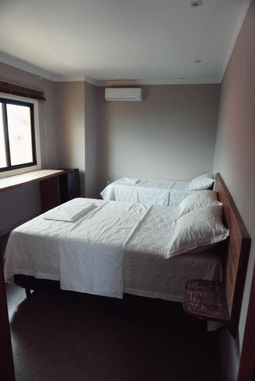 Triple Room with View room - Image 1