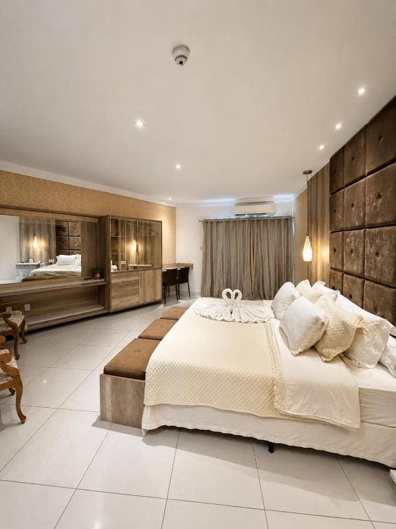 Presidential Suite room - Image 2