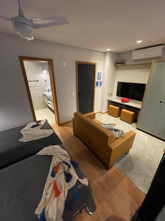 Deluxe Double or Twin Room with Balcony room - Image 3