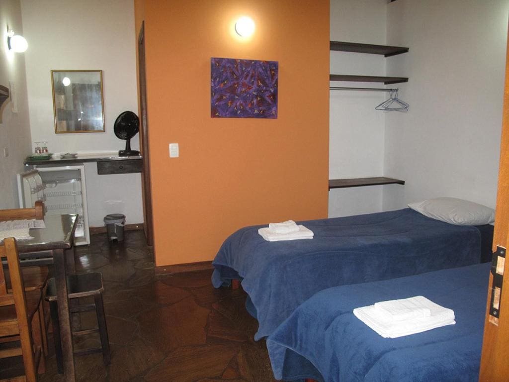 Double Room with Private Bathroom room - Image 1
