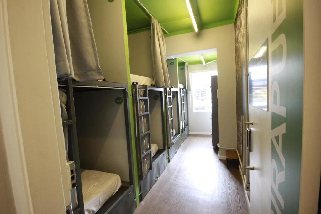 Bunk Bed in Mixed Dormitory Room room - Image 1
