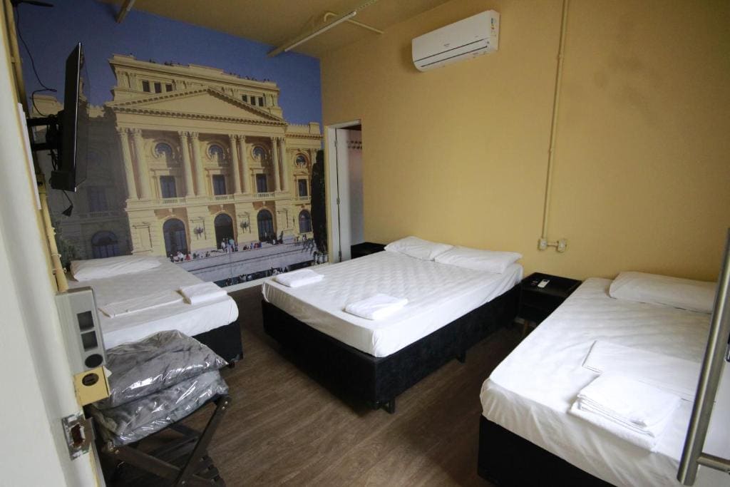 Standard Triple Room room - Image 3