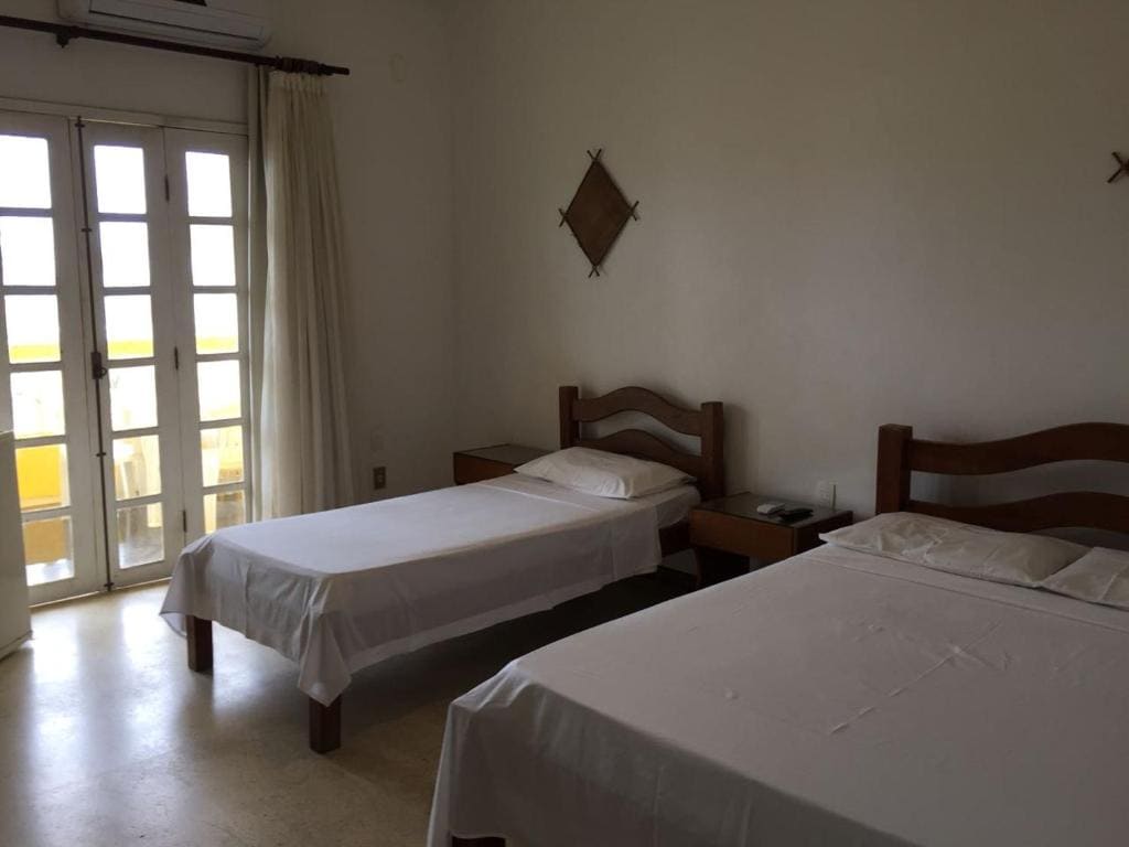 Deluxe Double or Twin Room room - Image 2