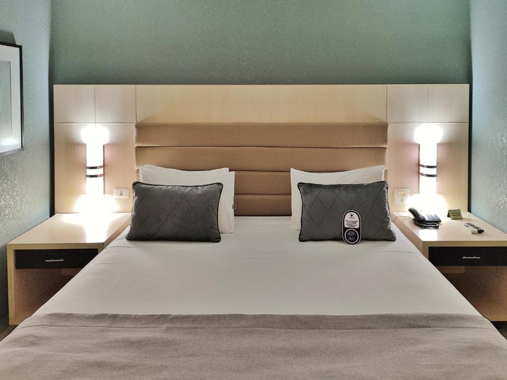 Superior Double or Twin Room room - Image 2