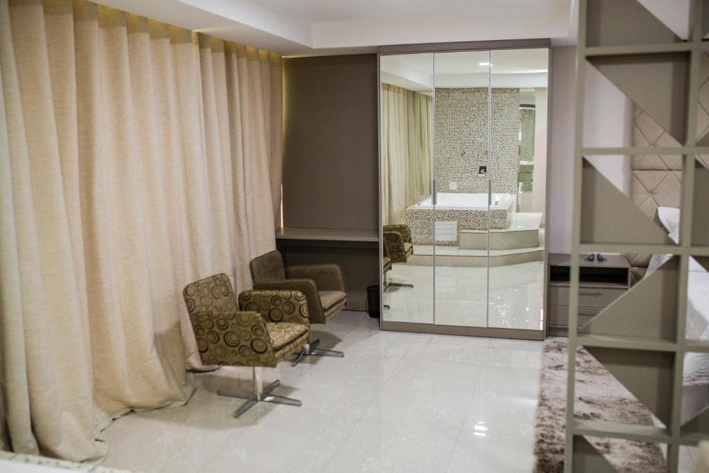 Studio with Spa Bath room - Image 3