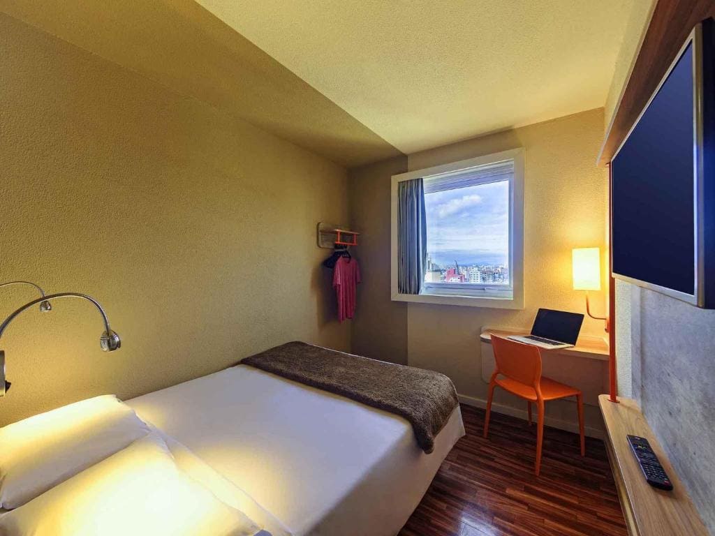 Standard Apartment with Double Bed (2 Adults) room - Image 3
