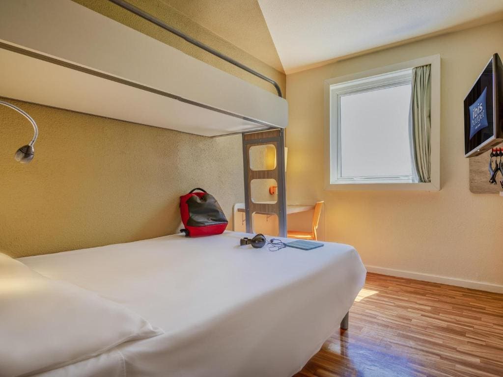 Superior Apartment with a Double Bed and a Bunk Bed room - Image 1