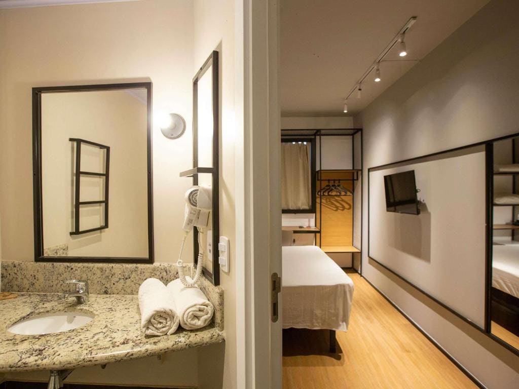 Standard Double Room room - Image 3