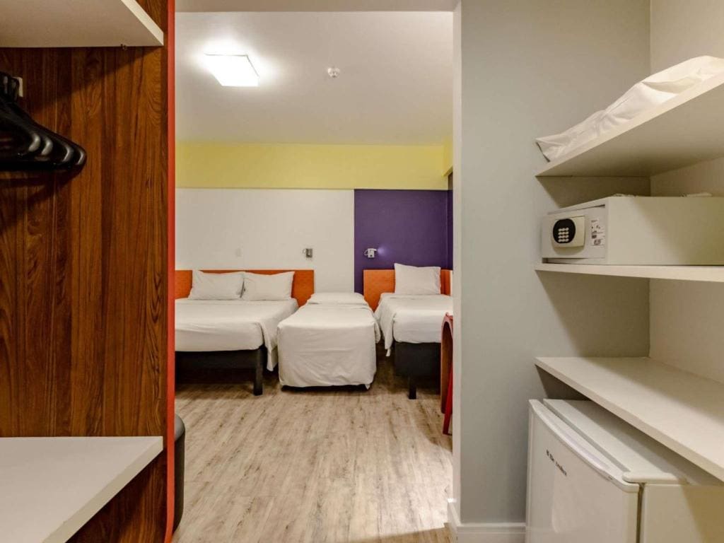 Standard Apartment with a Double Bed and a Single Bed room - Image 2
