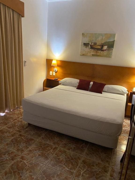 Standard Double Room room - Image 2