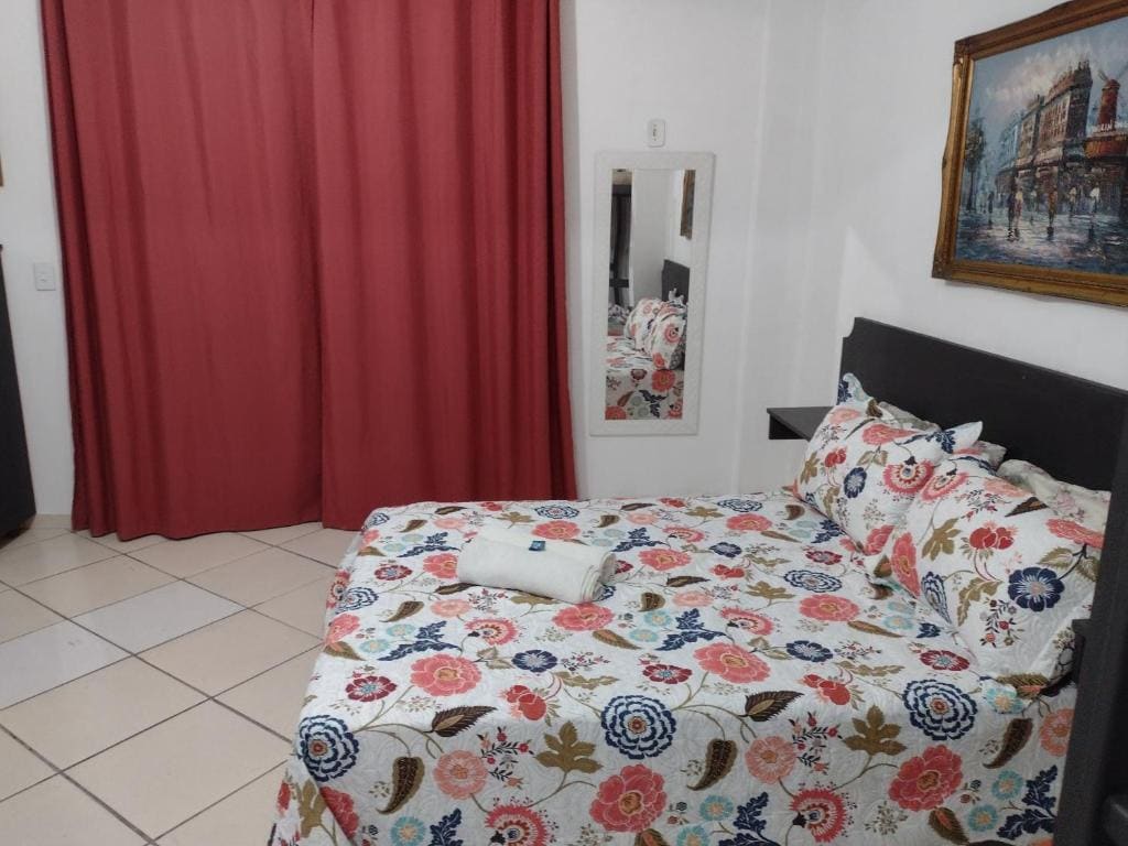 Family Room room - Image 3