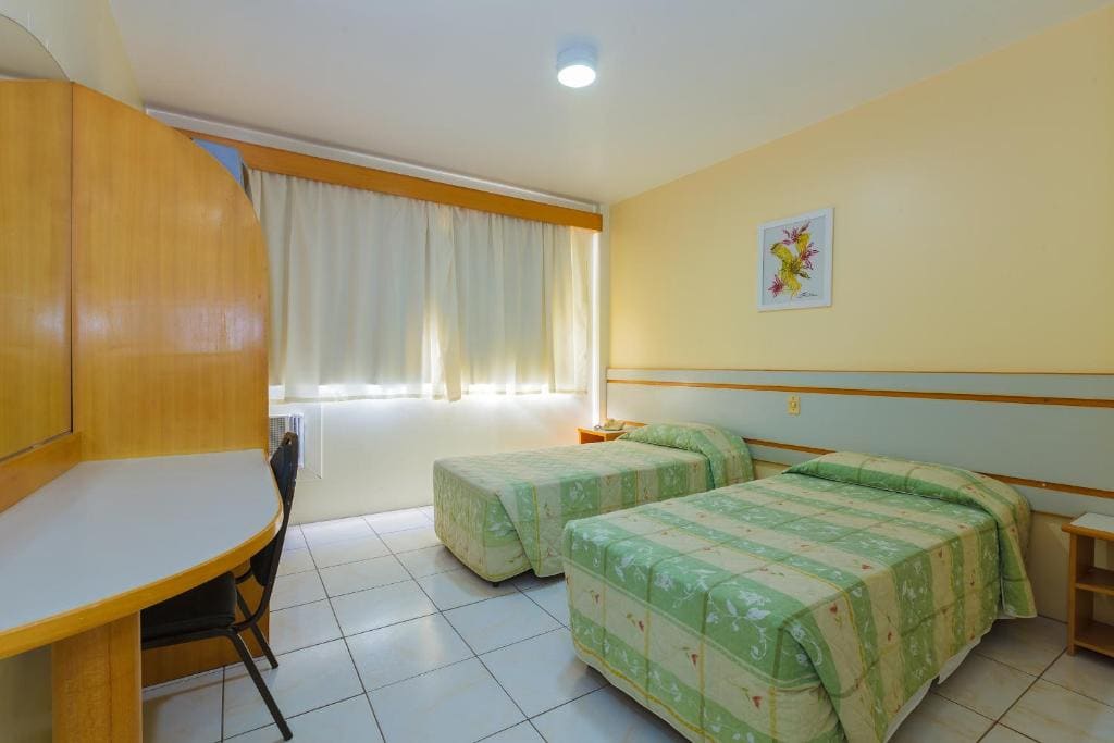 Deluxe Twin Room room - Image 1