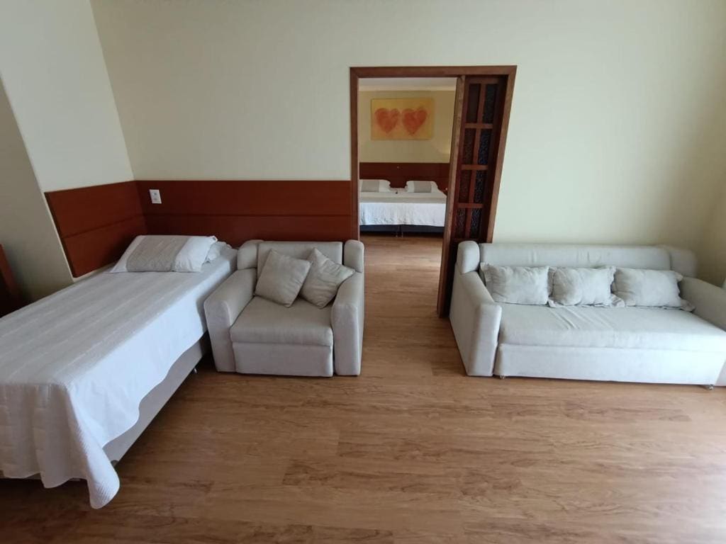 Apartment (5 Adults) room - Image 3
