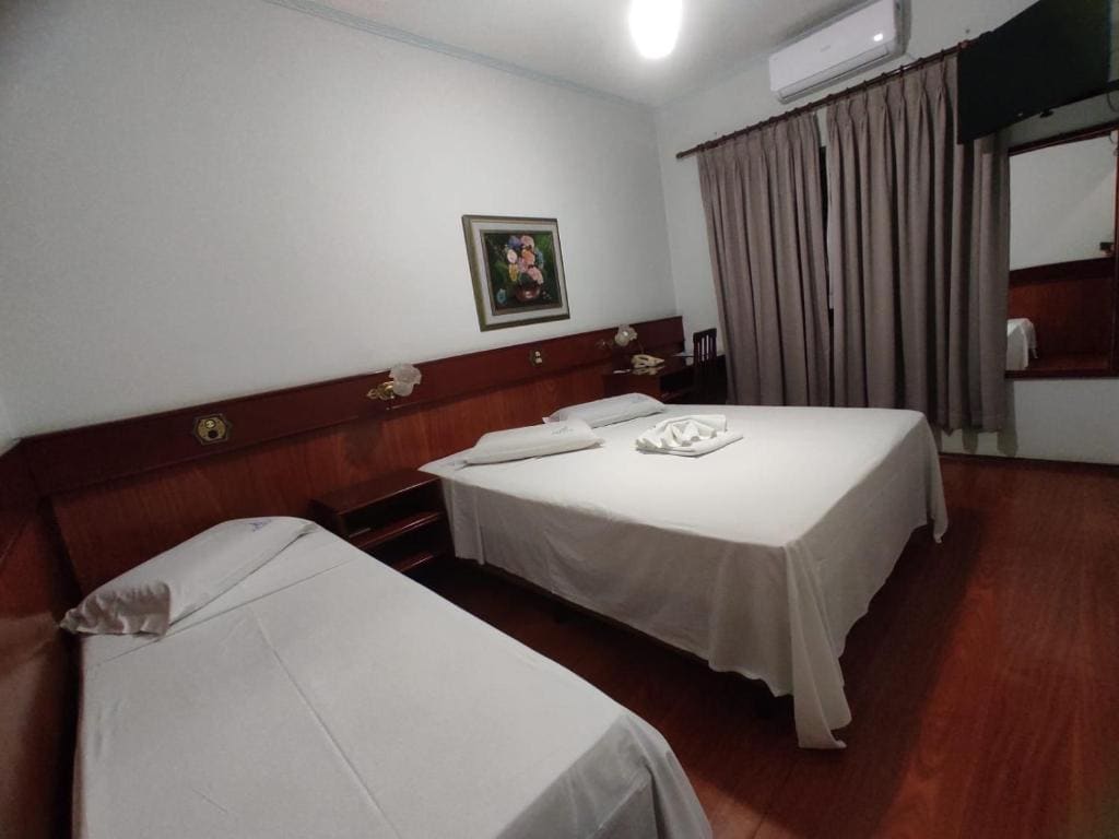 Superior Deluxe Double or Twin Room room - Image 1