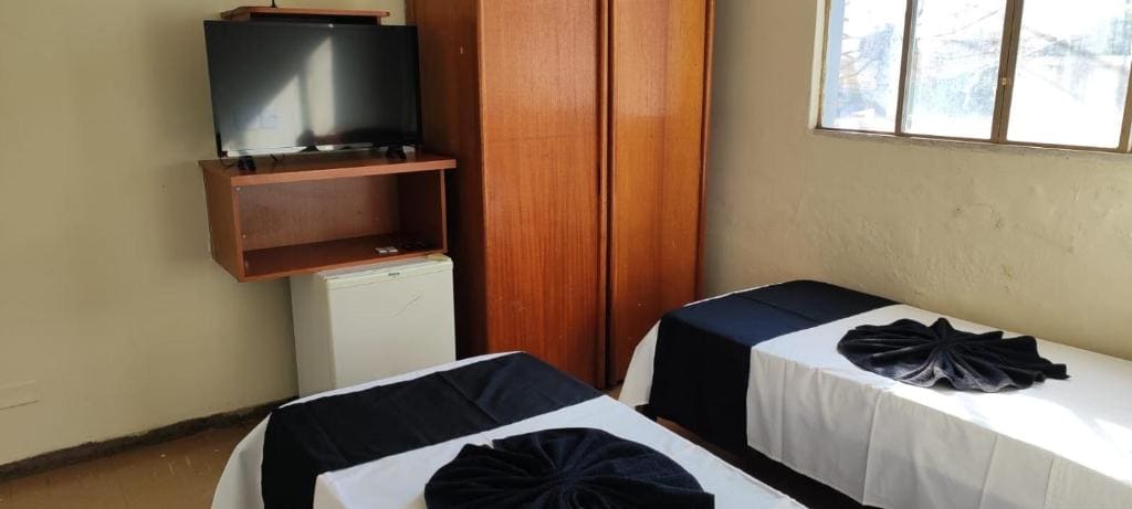 Deluxe Twin Room room - Image 3