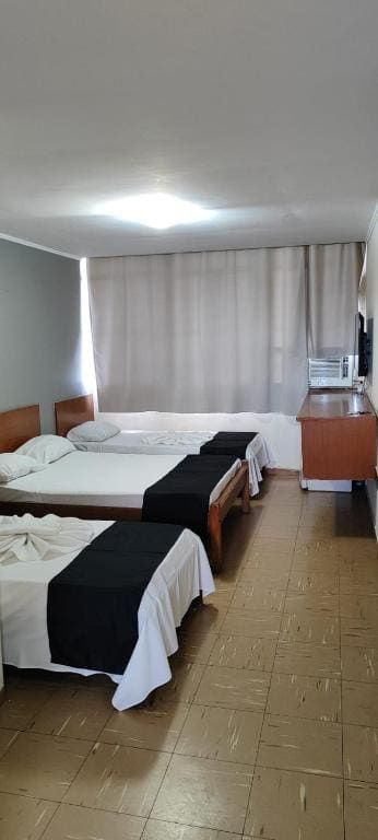 Standard Triple Room room - Image 1