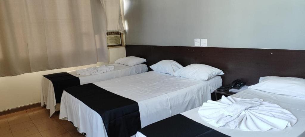 Standard Triple Room room - Image 3