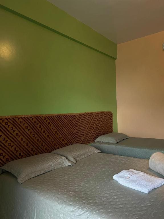 Suite room - Image 1