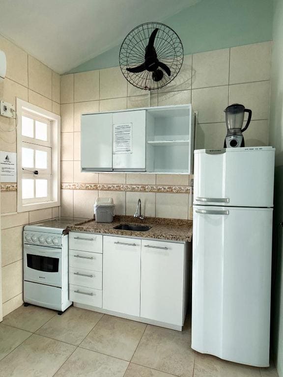 Two-Bedroom Apartment room - Image 1