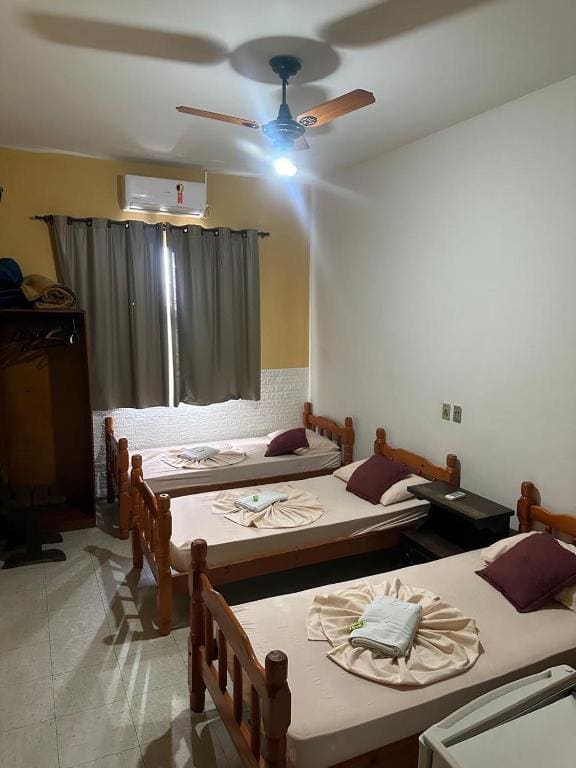 Basic Triple Room room - Image 1