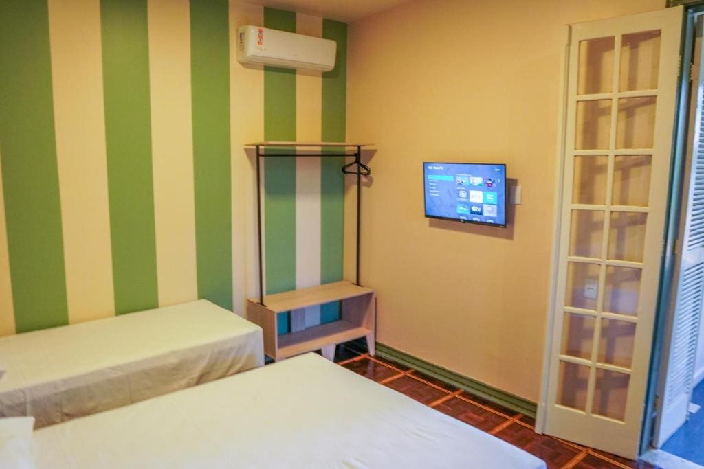 Deluxe Suite room - Image 2