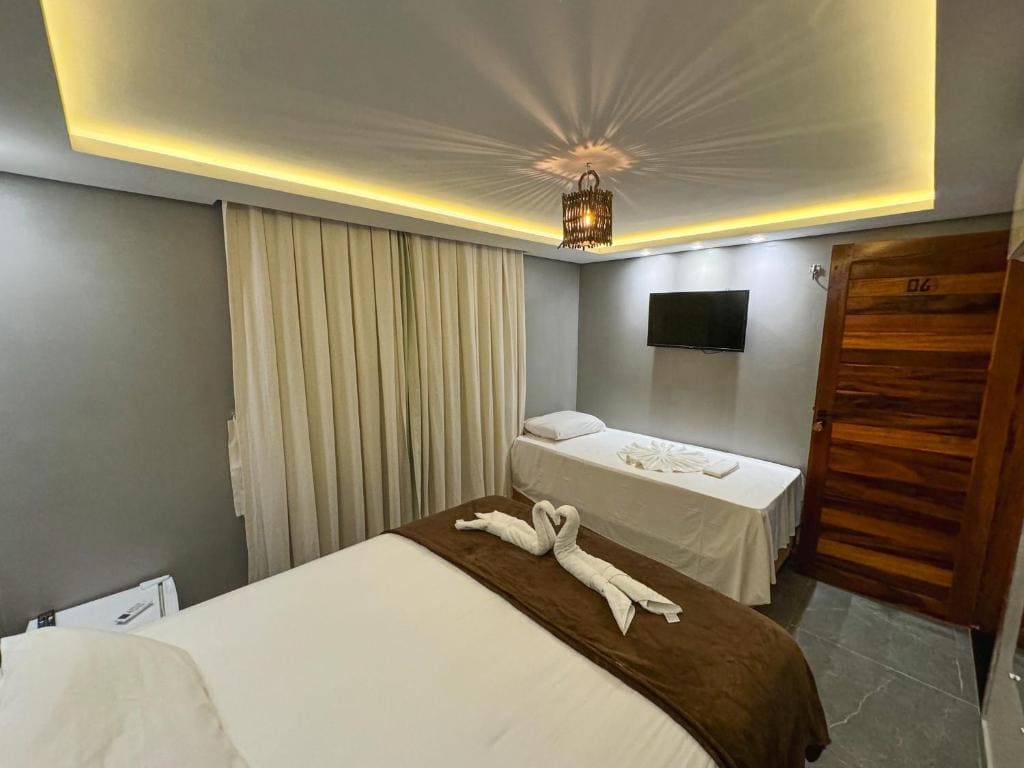 Deluxe Suite room - Image 2