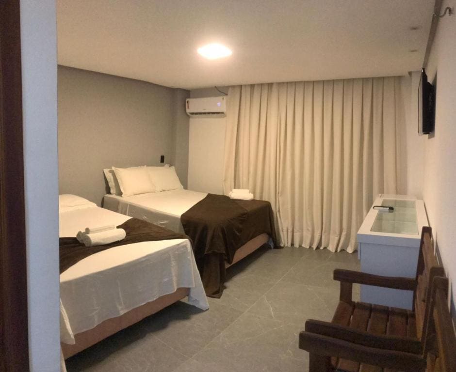 Family Room room - Image 1