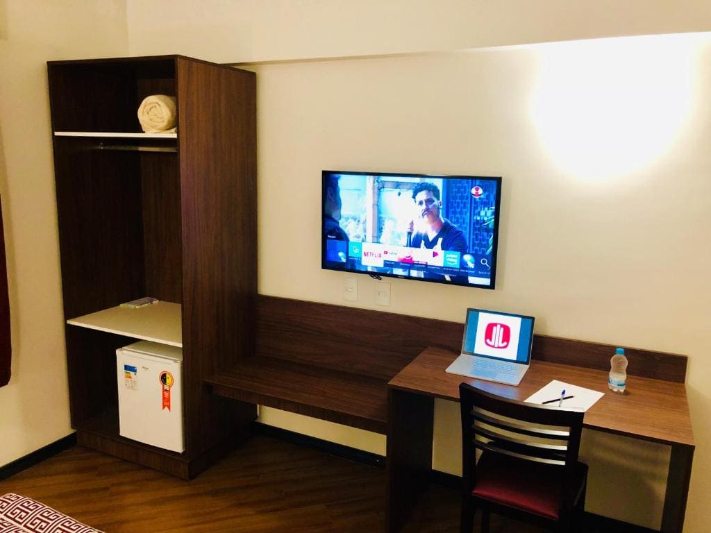 Deluxe Double Room room - Image 2