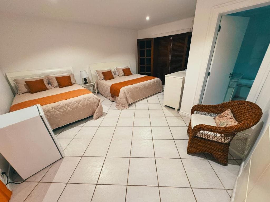 King Suite with Balcony room - Image 3