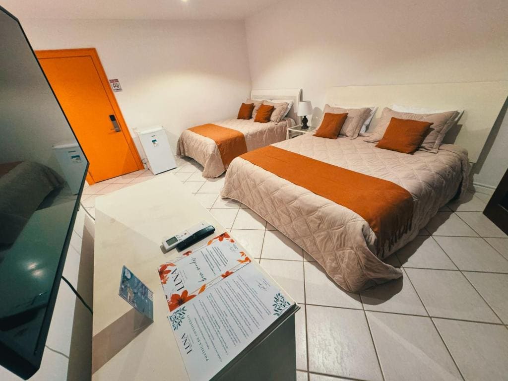 King Suite with Balcony room - Image 2
