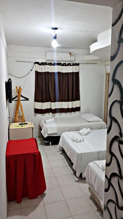 Deluxe Quadruple Room room - Image 3