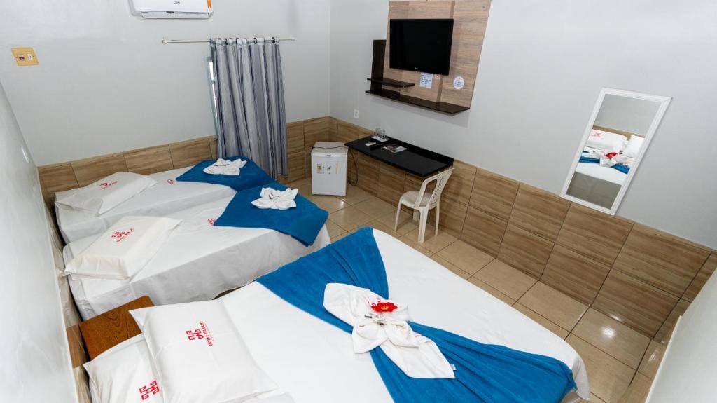 Quadruple Room room - Image 2