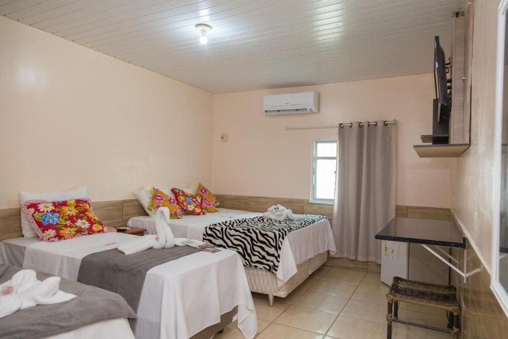 Quadruple Room room - Image 3