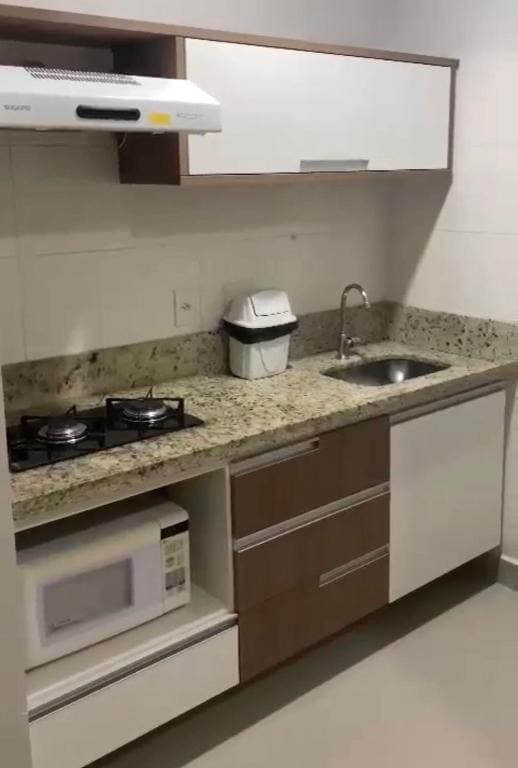 Two-Bedroom Apartment with Lake View room - Image 2