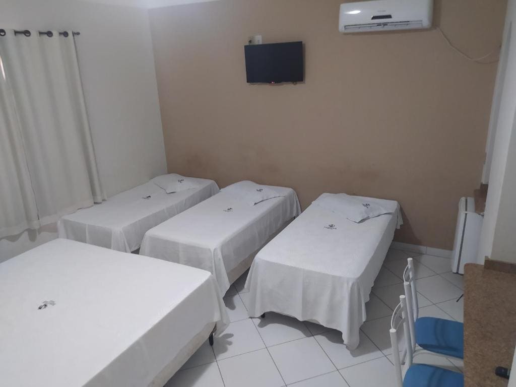 Quadruple Room room - Image 2
