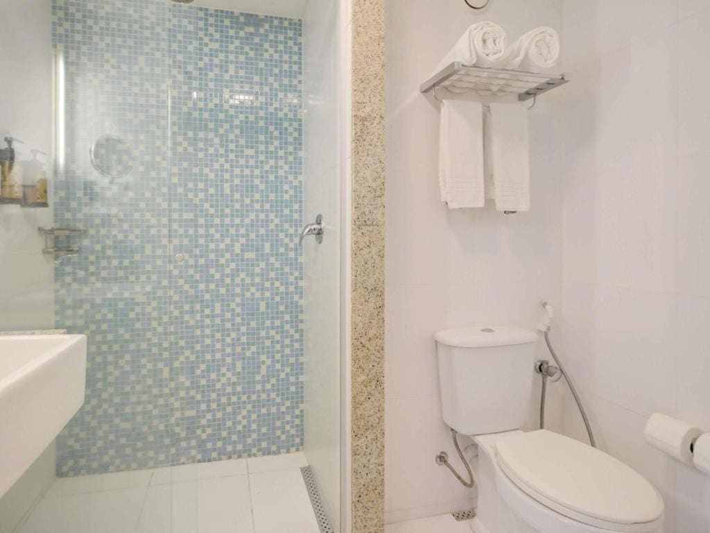 Standard Twin Room room - Image 3