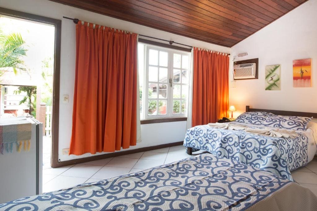 Standard Triple Room room - Image 2
