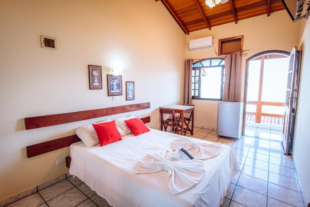 Deluxe Room room - Image 3