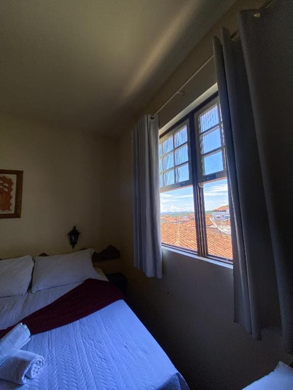 Standard Quadruple Room room - Image 1