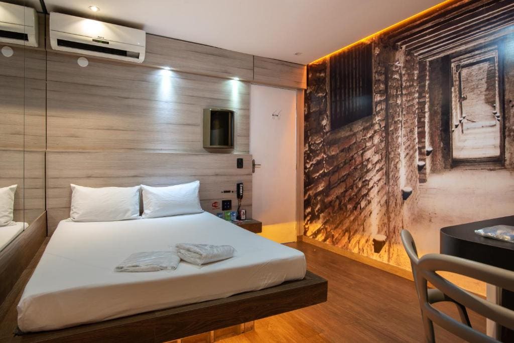 Superior Suite room - Image 1