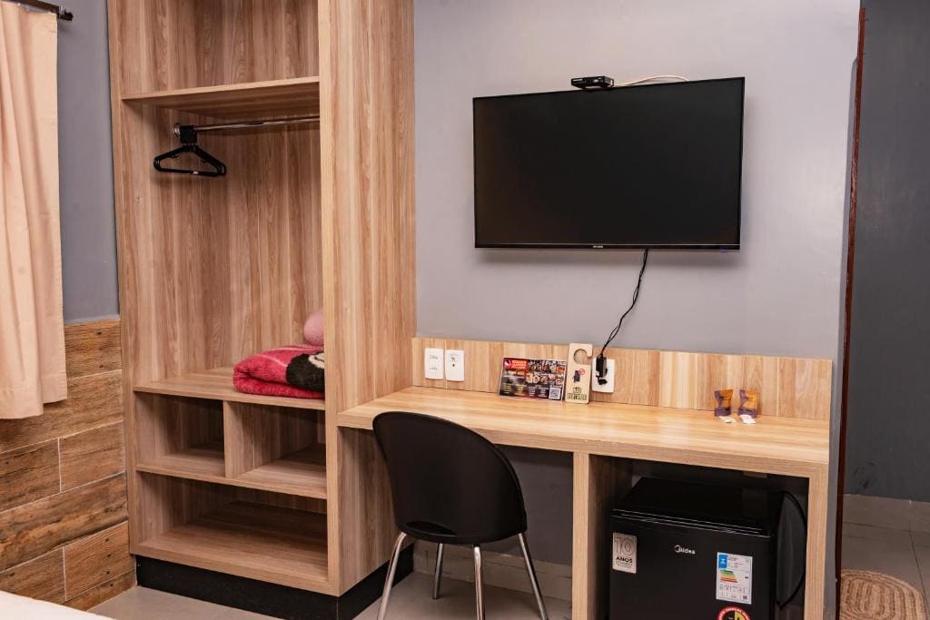Superior Double or Twin Room room - Image 3