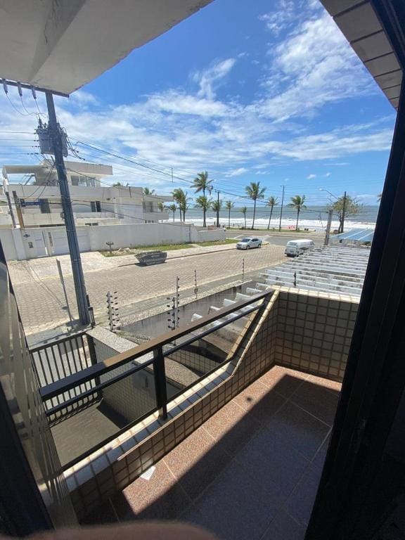 Triple Room with Balcony room - Image 1