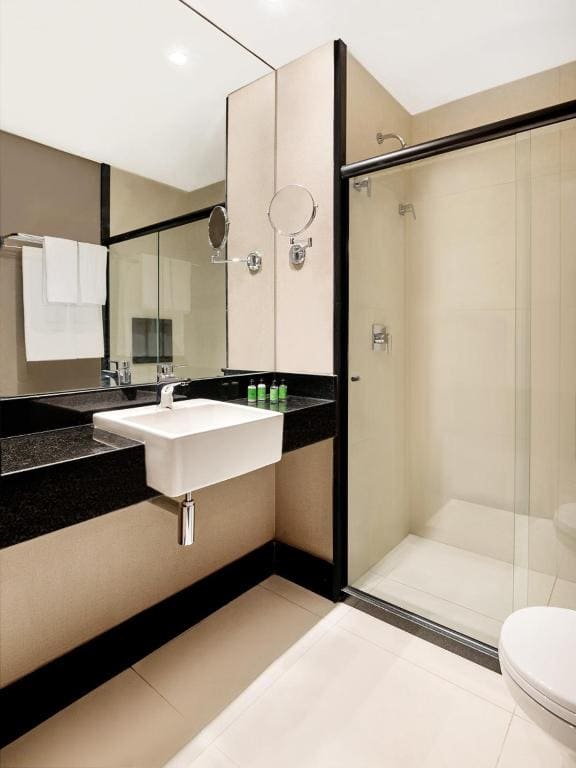 King Room with City View room - Image 3
