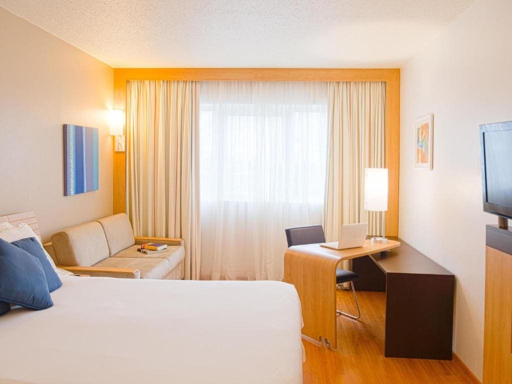 Superior Queen Room room - Image 1